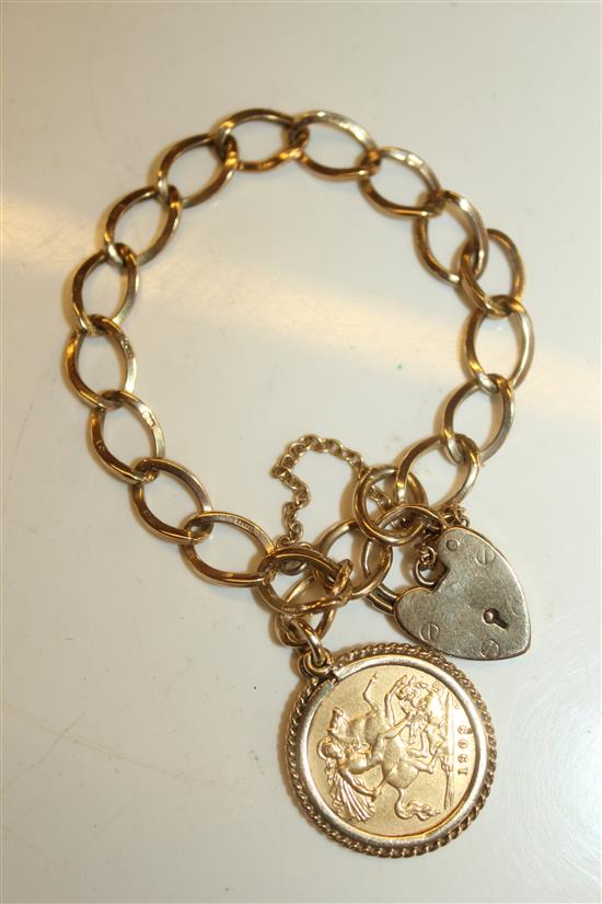 9ct gold bracelet with 1909 sovereign